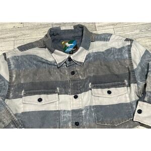 Modern Amusement Men's Soft Lightweight Flannel Striped Shirt Button‎ Up MEDIUM